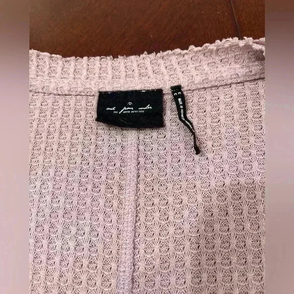 Urban Outfitters Out from Under Waffle Knit Sweater Medium - Picture 4 of 6